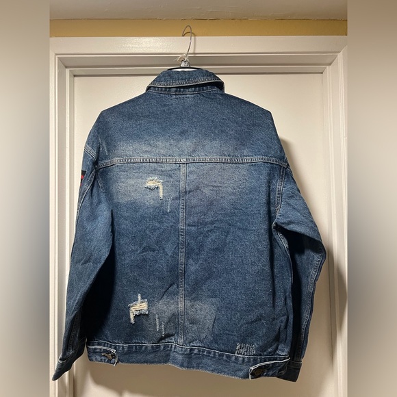 Distressed Denim Jacket Soccer Club Patches. Mens (Medium) Boys (XL) New. - Picture 5 of 5